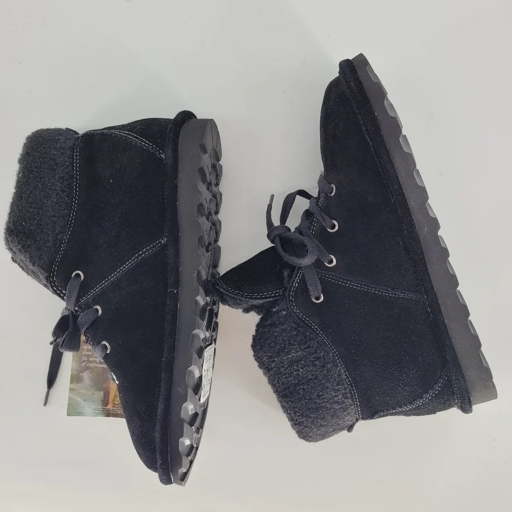 BEARPAW big kids sherpa black booties boots size 5 could fit womens 7
